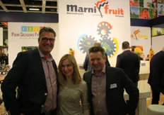 Kees Havenaar van Frutas Luna, Svetlana Belskaia van Fruit-M en Niek Haerkens van Marni Fruit